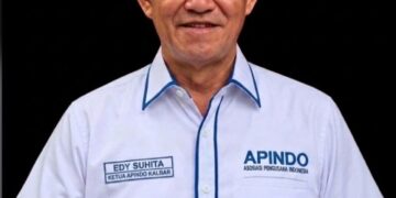Pertalite Tembus Rp 20.000″ Antrian Panjang Kepung SPBU Putussibau, APINDO Kalbar Desak Pertamina Turun Tangan